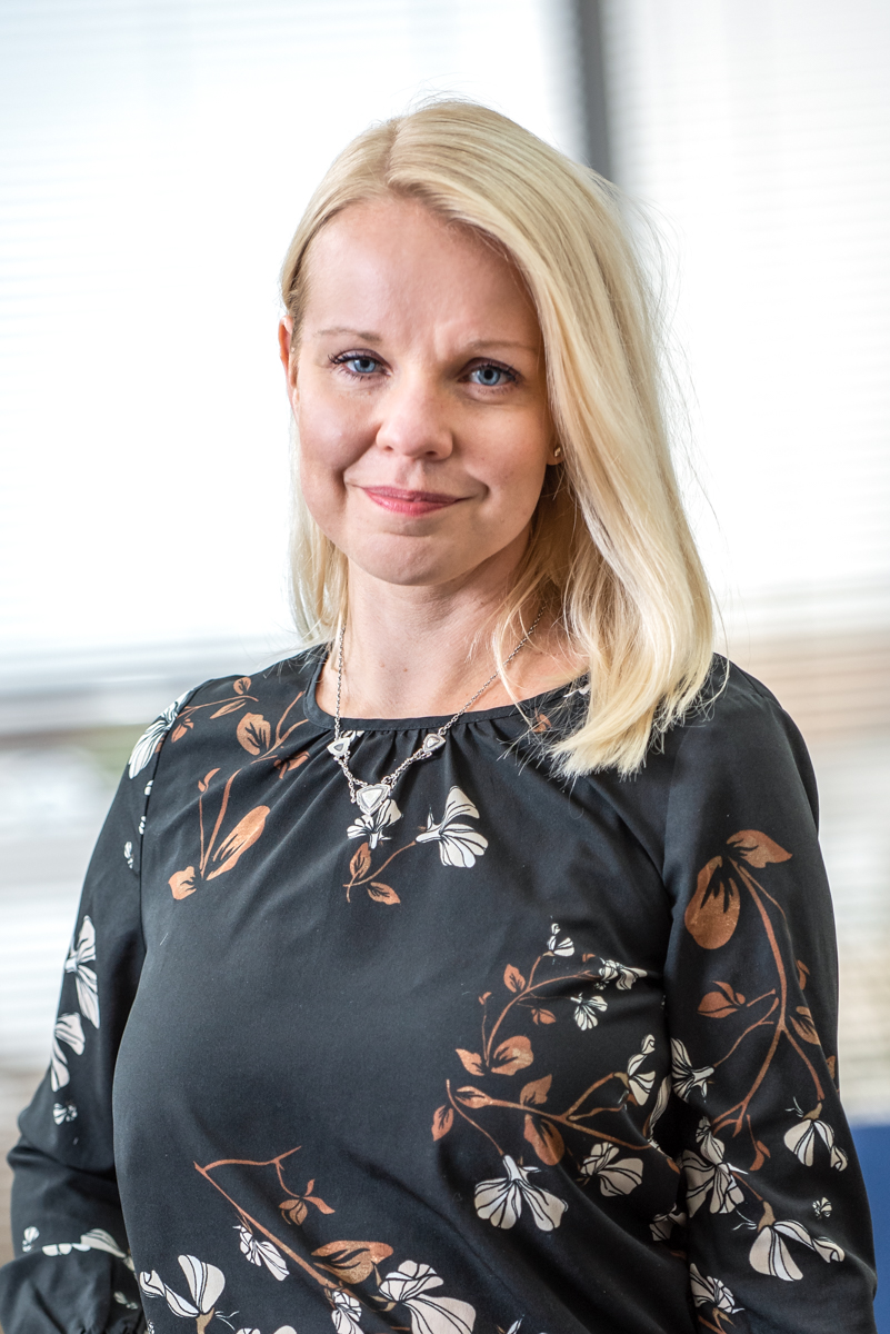 Elina Voutilainen UTT henkilökuva